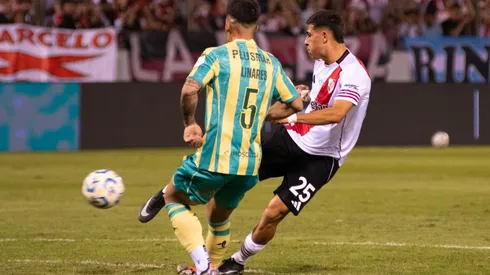 Lautaro Pereyra remata para que Borré desvíe y convierta el descuento de River ante Aldosivi.