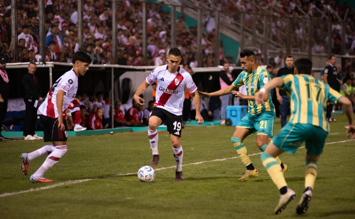 Borré volvió a jugar en River cinco años después de su salida.