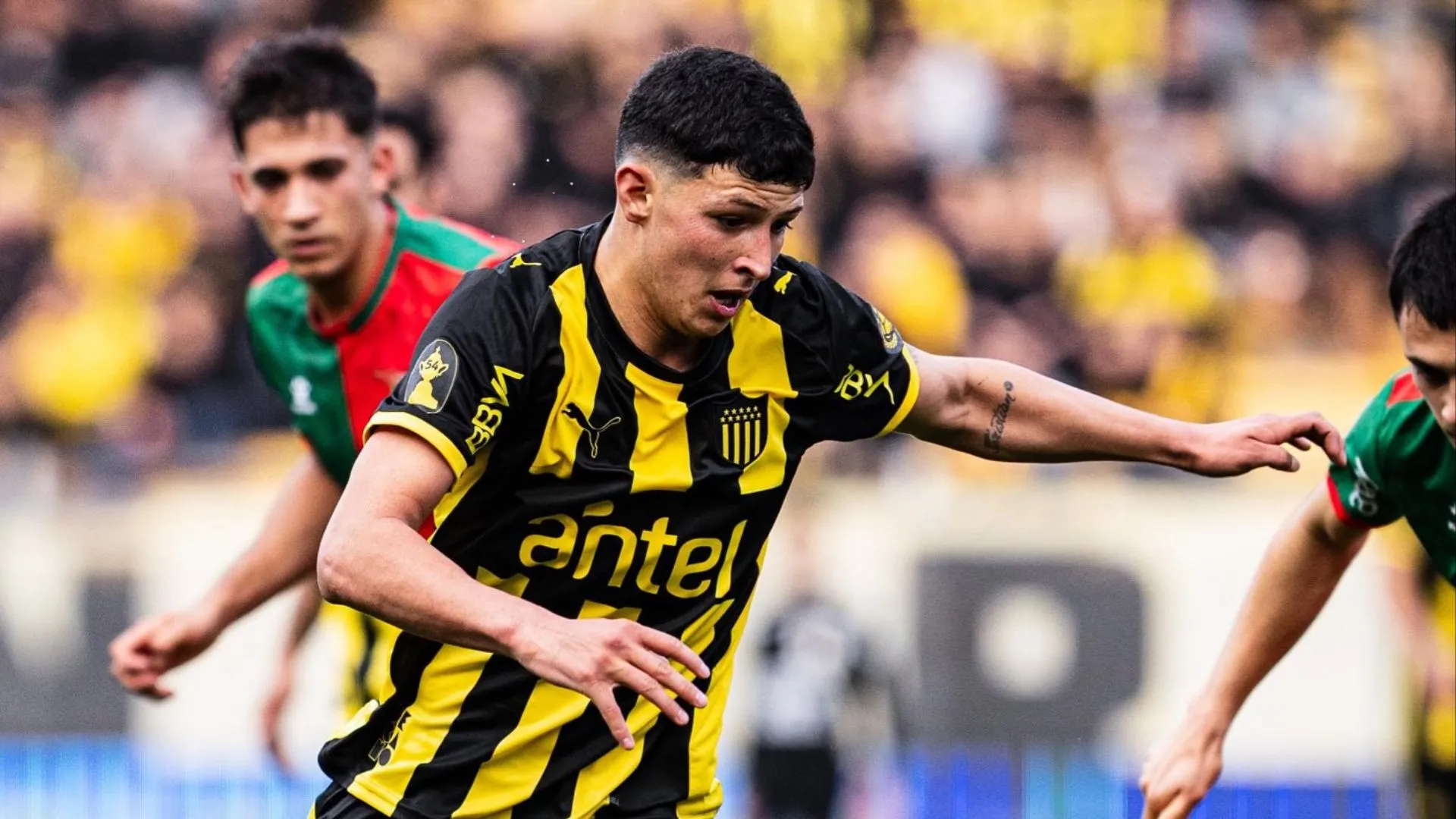 Jaime la rompe en Peñarol.