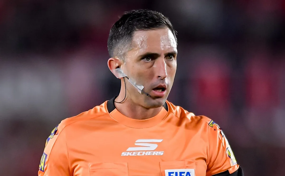 Arasa dirigió por última vez a River en el marco de la Fecha 12 del Torneo Apertura 2026.