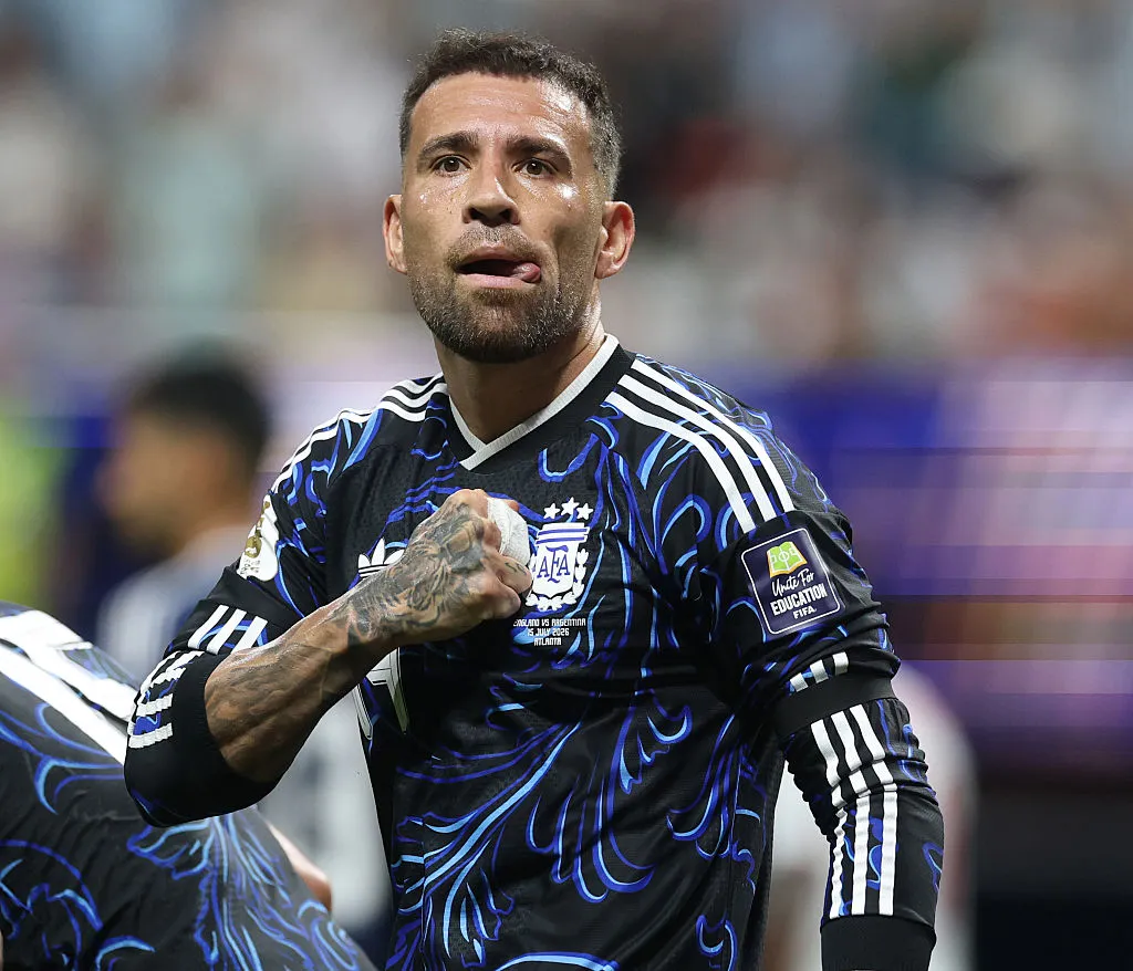 Nicolás Otamendi, uno de los que llega al fútbol argentino y ya conoce las nuevas reglas (Getty)