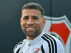 Otamendi se sumó a los entrenamientos de River y se confirmó qué número usará