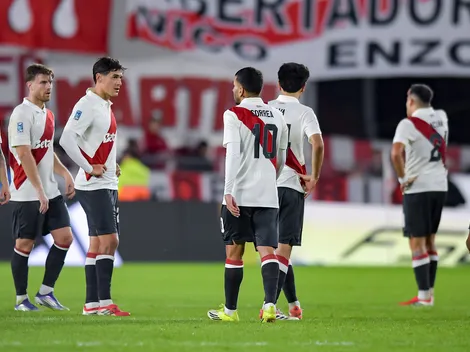 Caos táctico, cambios extraños y desesperación: así terminó jugando River ante Barracas