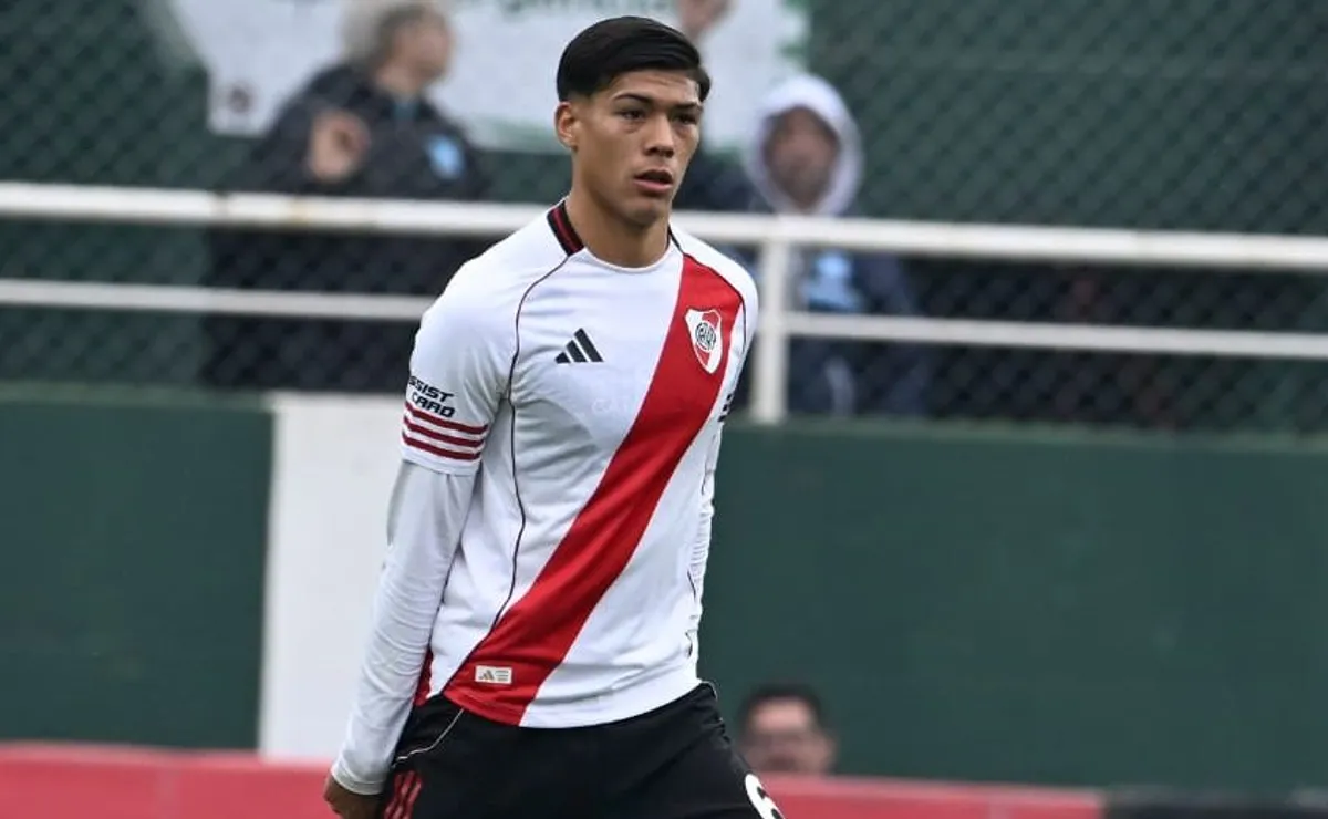 Nueva baja en Reserva: otro juvenil de River se va al fútbol uruguayo