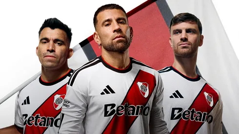 River presentó su nueva camiseta titular.