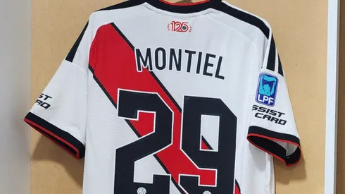 La camiseta está inspirada en un escudo que tuvo el club en la década del 30.