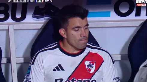 El lateral tuvo que salir reemplazado por una lesión.