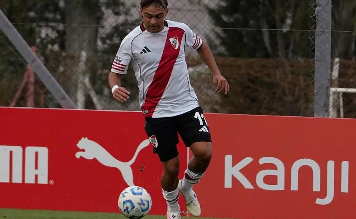 Woiski jugó 18 partidos en Reserva con dos goles y la misma cantidad de asistencias.