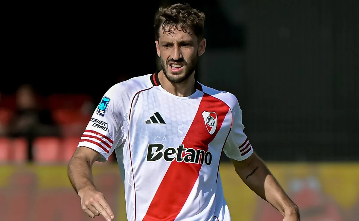 Viña jugó solo 14 partidos en River.