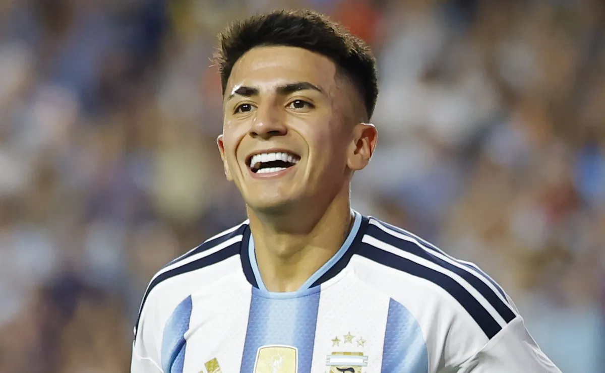 Thiago Almada definió su postura en la puja entre River y Flamengo por su pase