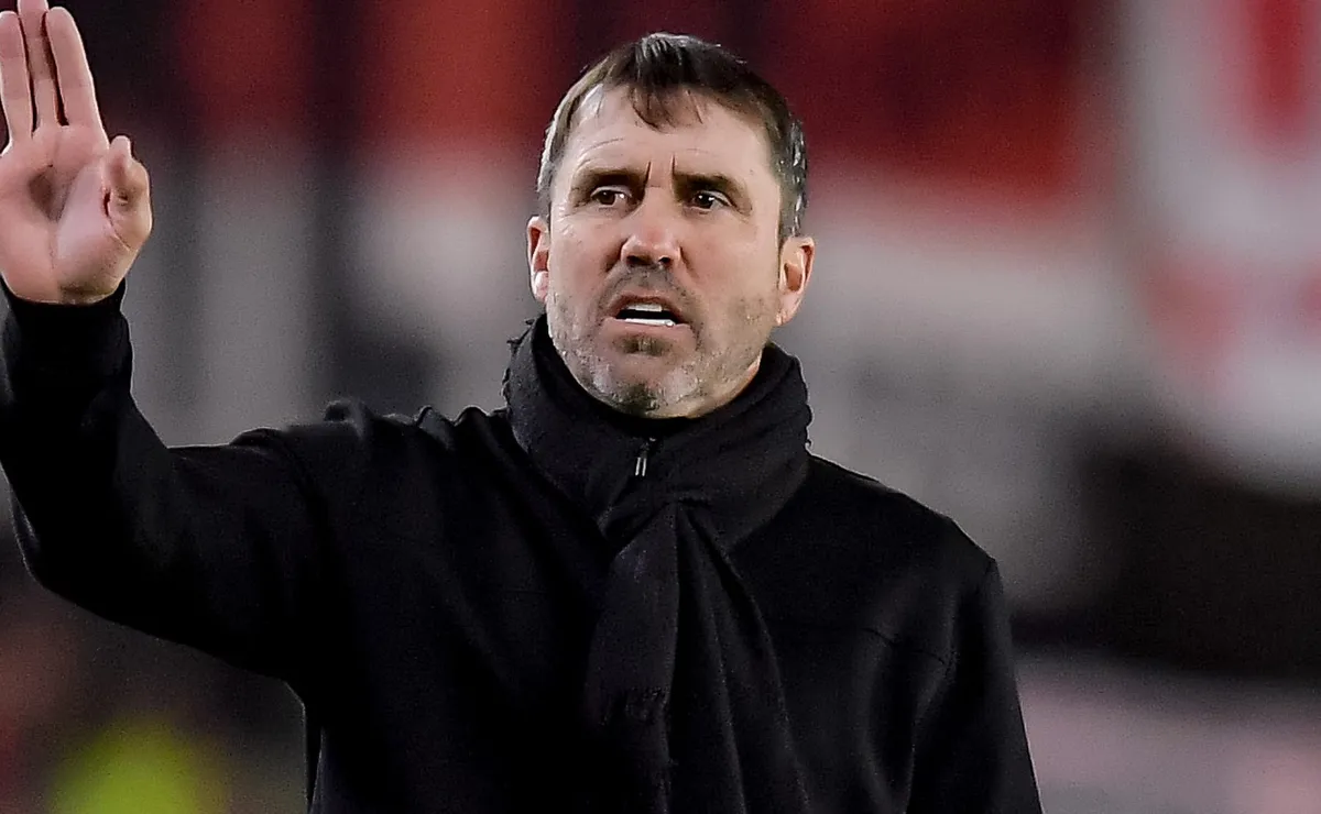 Coudet deberá cambiar la imagen futbolística de River.