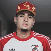 Otro papelón: Kendry Páez hizo un vivo en TikTok mientras se ausenta de los entrenamientos