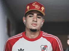 Otro papelón: Kendry Páez hizo un vivo en TikTok mientras se ausenta de los entrenamientos