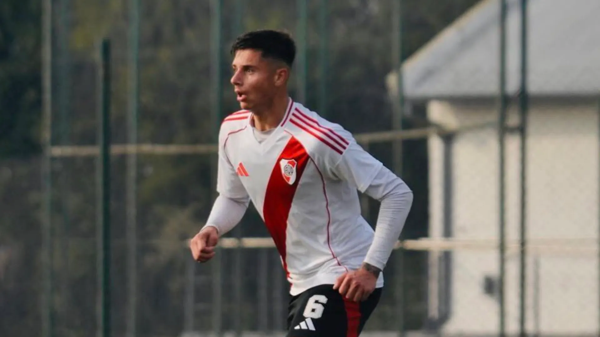Brandon D’Alegre (@ph_iobitler)