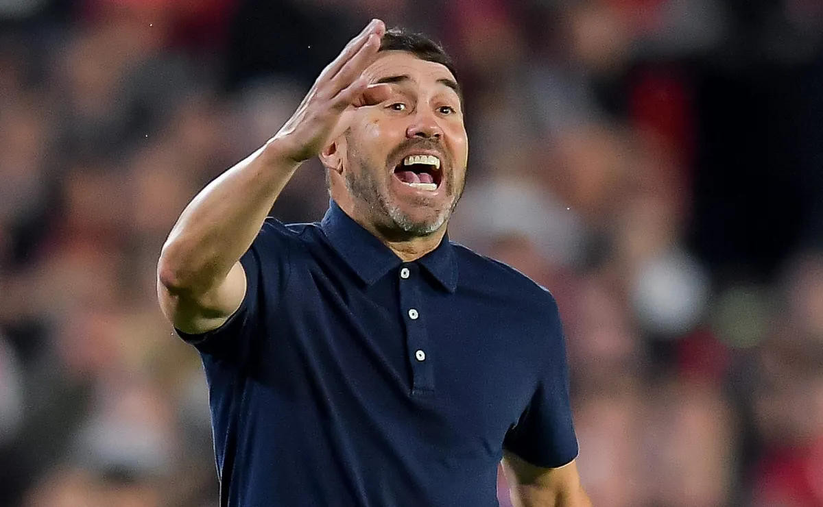 Coudet debe decidir a qué refuerzos incluir en la lista de la Sudamericana.