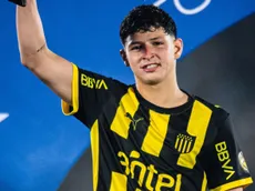 Jaime la volvió a descoser en Peñarol: gol en la final, MVP y qué firmó River en el préstamo