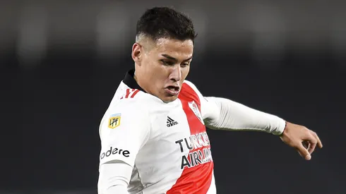 Vigo se enfrentó a la dirigencia de Colón para llegar a River en 2021.