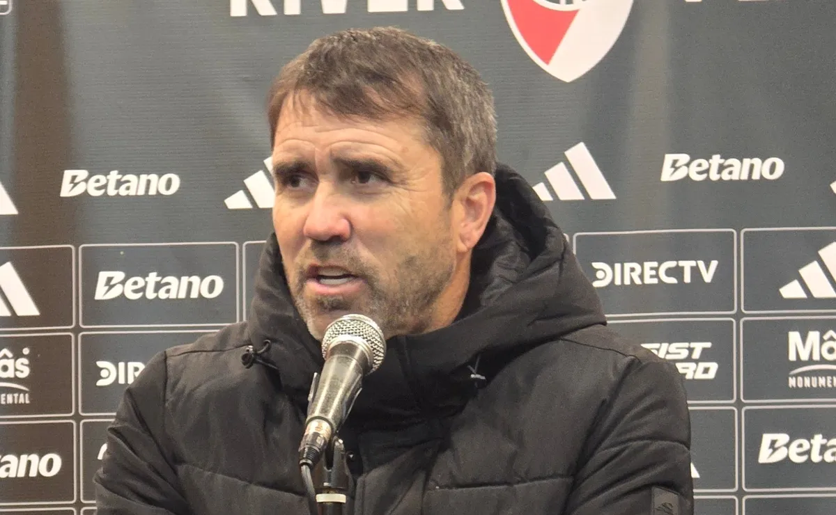 Coudet habló del mercado de pases de River.