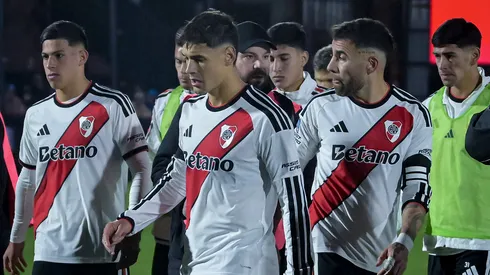 River sigue sin levantar cabeza y agravó su crisis.