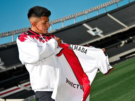 ¿A quién le va a regalar la camiseta de su debut? La particular confesión de Thiago Almada