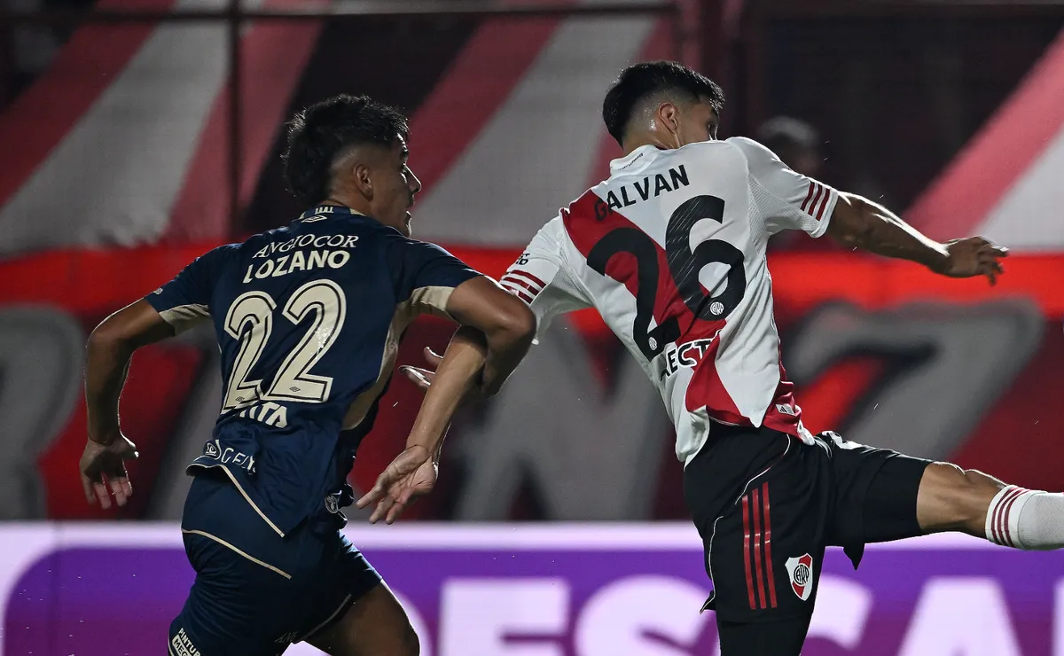 River enfrentará a Argentinos este domingo.