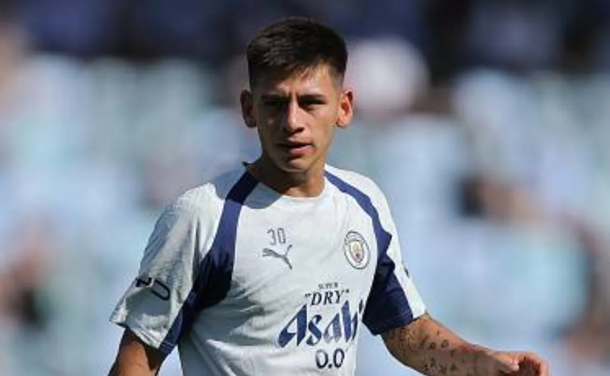 Echeverri no fue convocado en Manchester City vs. Arsenal.