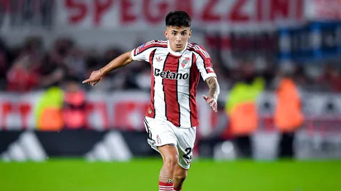 Thiago Almada no será titular en Colombia.