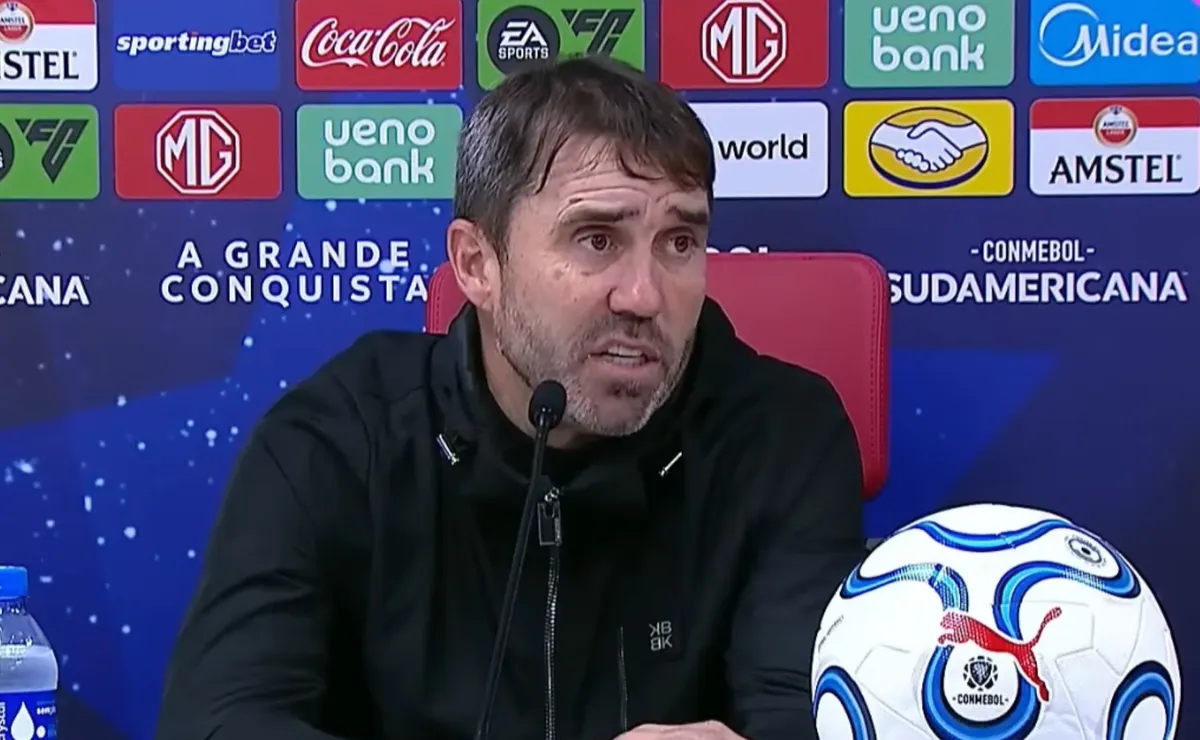 El técnico destacó a los jóvenes y valoró el empate.