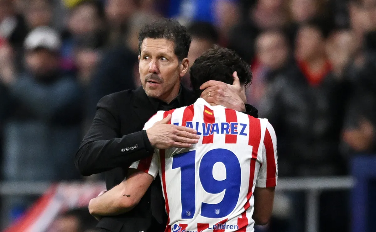 Qué dijo Simeone de Julián Álvarez.