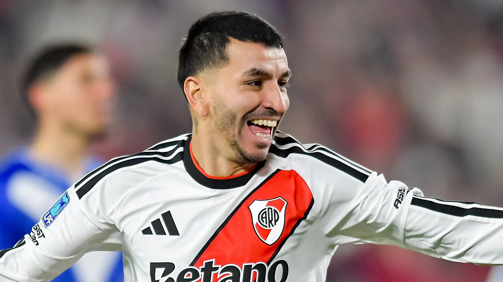 Correa anotó su segundo gol en River.