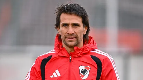El DT interino comenzó su aventura en Núñez.