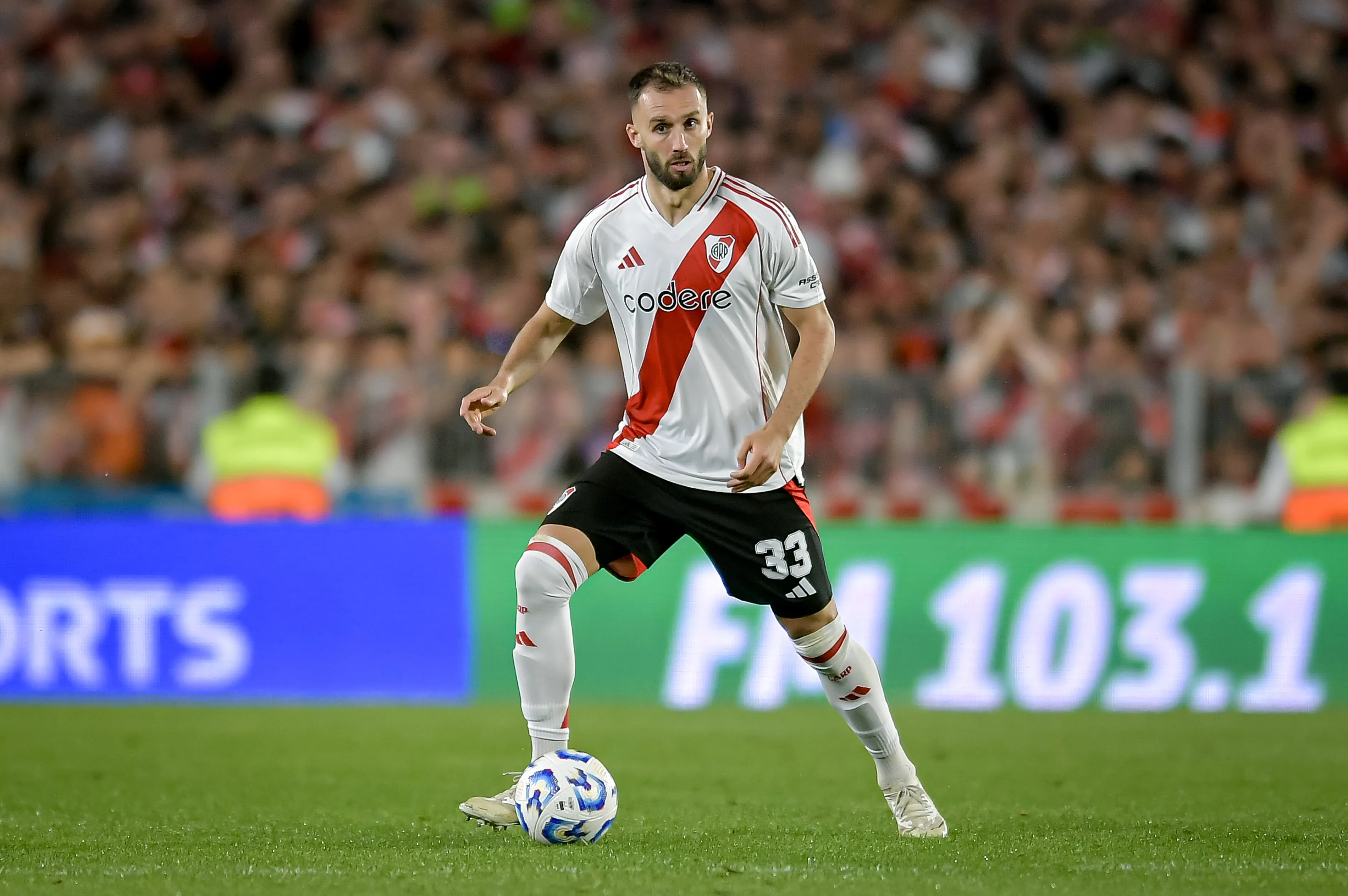 Pezzella se fue libre de River tras haber regresado en 2024 a cambio de 4,5 millones de euros. (Getty Images)