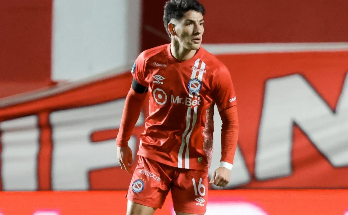 Francisco Álvarez lleva jugados 26 encuentros con tres goles convertidos en el 2026.