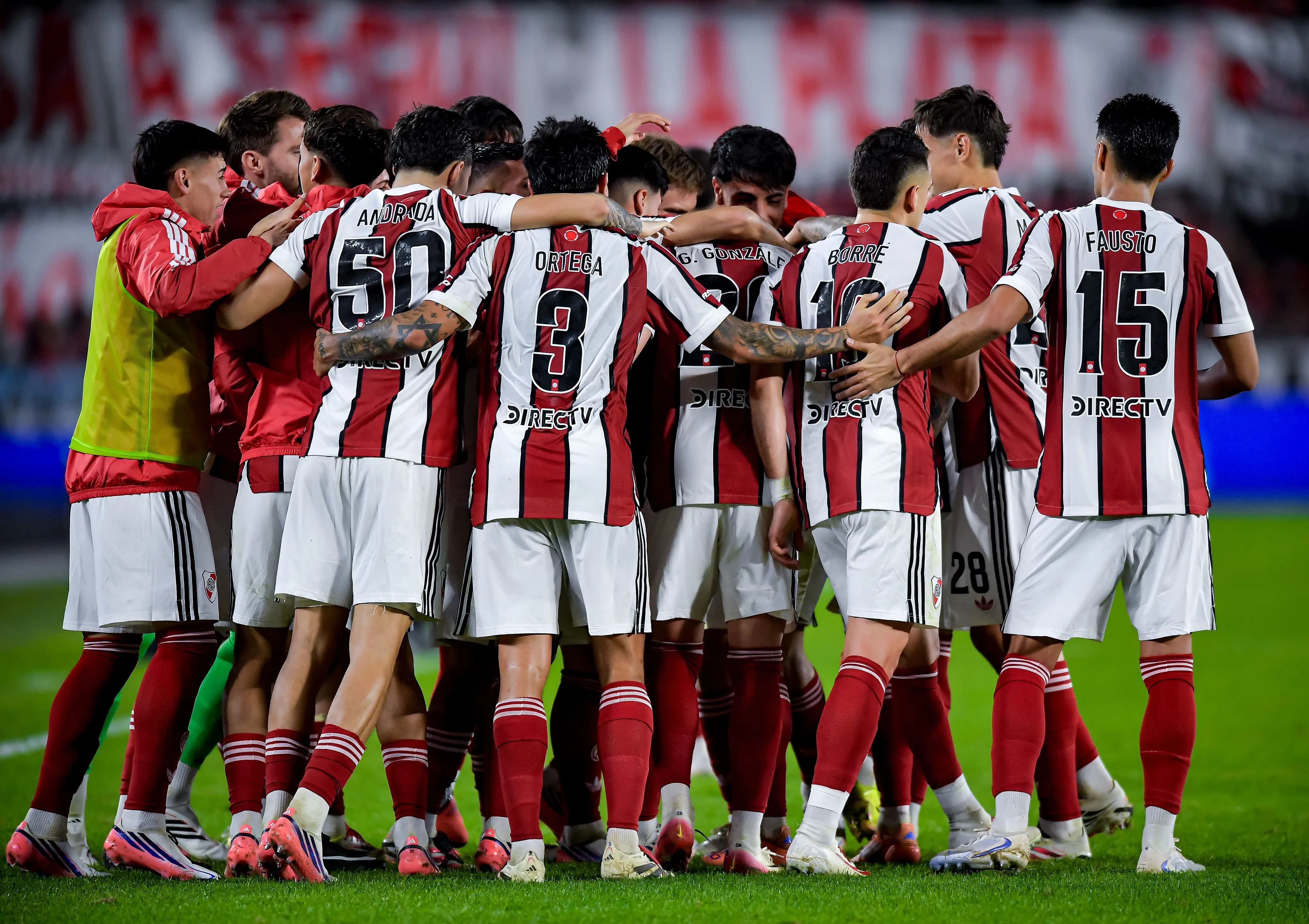 River volverá al Monumental el domingo 6 de septiembre para recibir a Independiente Rivadavia a partir de las 19:15. (Getty Images)