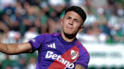 Almada se mostró feliz por su primer gol.