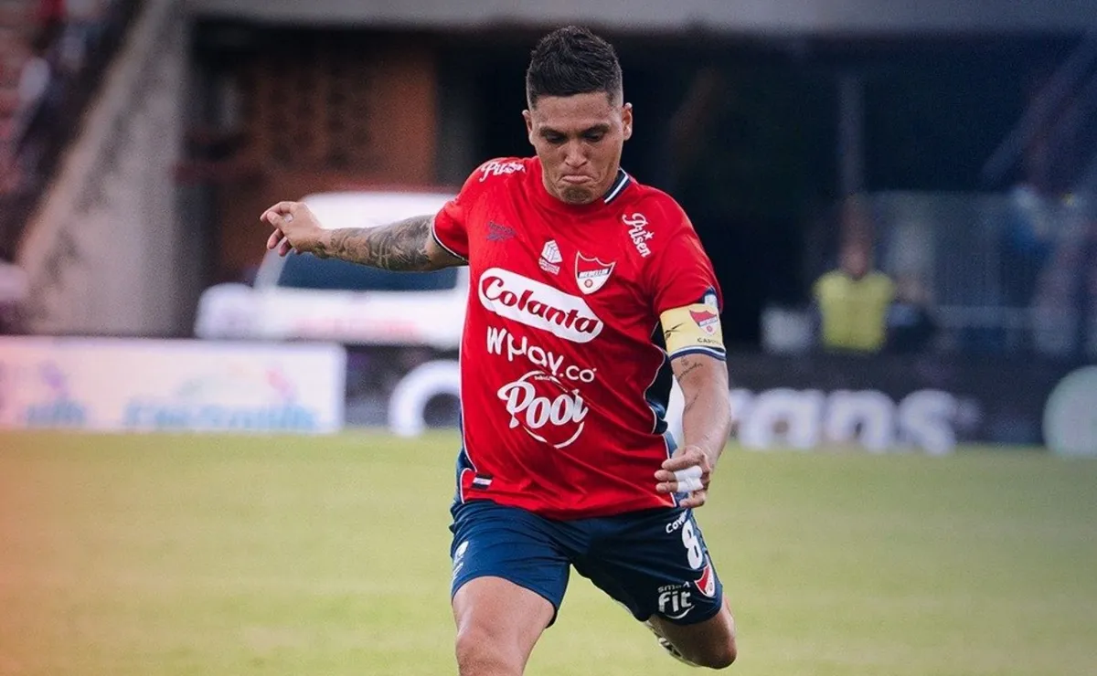 JFQ revolucionó las redes con su pase gol.