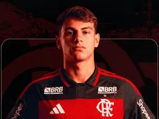 Joaquín Freitas fue presentado como refuerzo de Flamengo
