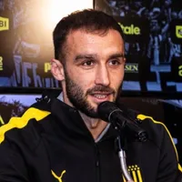 Pezzella fue presentado en Peñarol y se despidió de River con un contundente mensaje