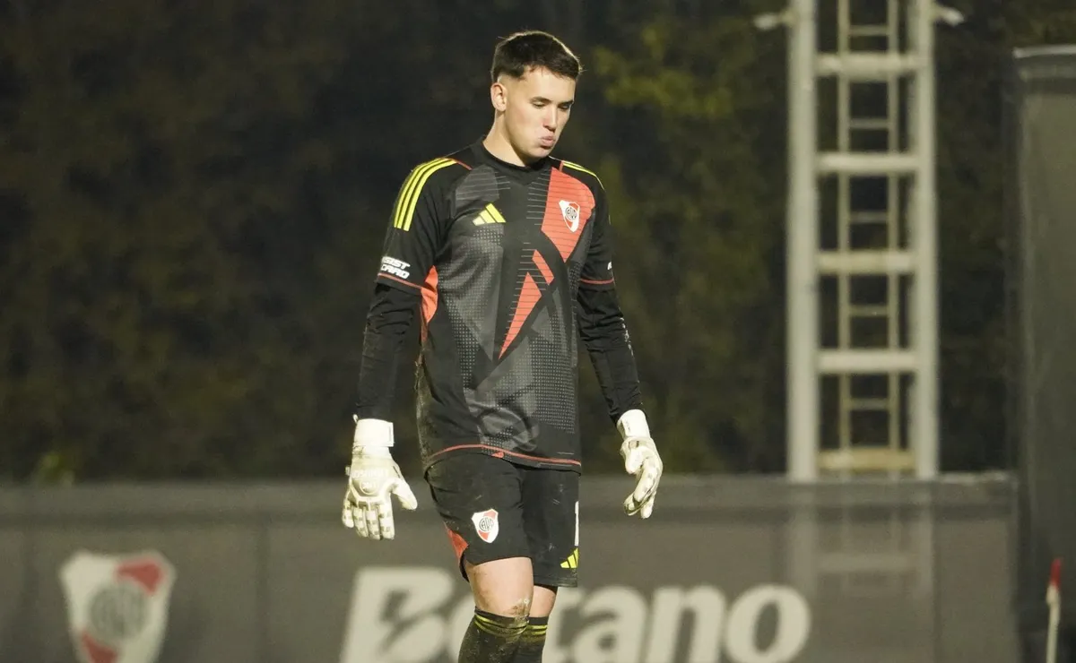 Jaroszewicz ya no es convocado para atajar en la Reserva.