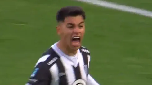 Esteban Fernández celebra el agónico empata de Gimnasia de Mendoza contra Boca.