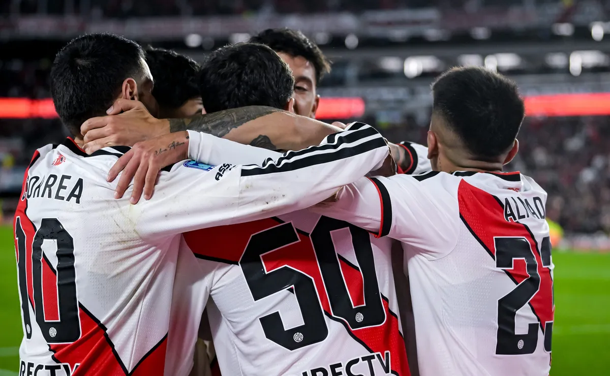 River ganó y sigue escalando posiciones en la tabla. Fue 3-1 ante Independiente Rivadavia.