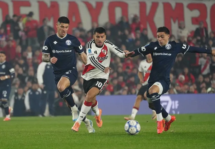 River ganó sus primeros dos partidos con Ponzio.