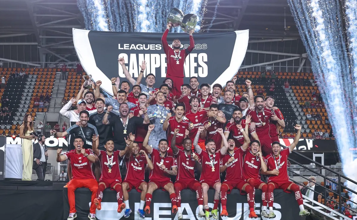 Simón volvió a ser campeón en Toluca.