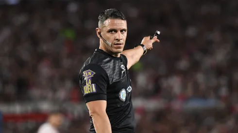 Andrés Gariano será el árbitro de River vs. ATU.