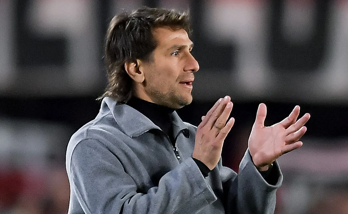 Ponzio dirigirá su tercer partido al frente de River.