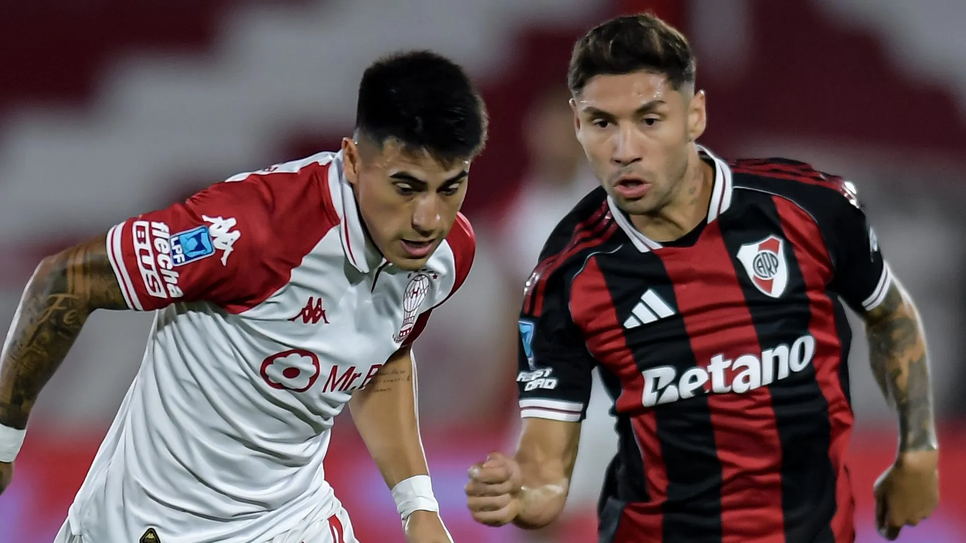 River venció 2-1 a Huracán en el último antecedente entre ambos.