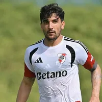 Arambarri, otra vez en el ojo de la tormenta: zafó de la expulsión y fue criticado por el hincha