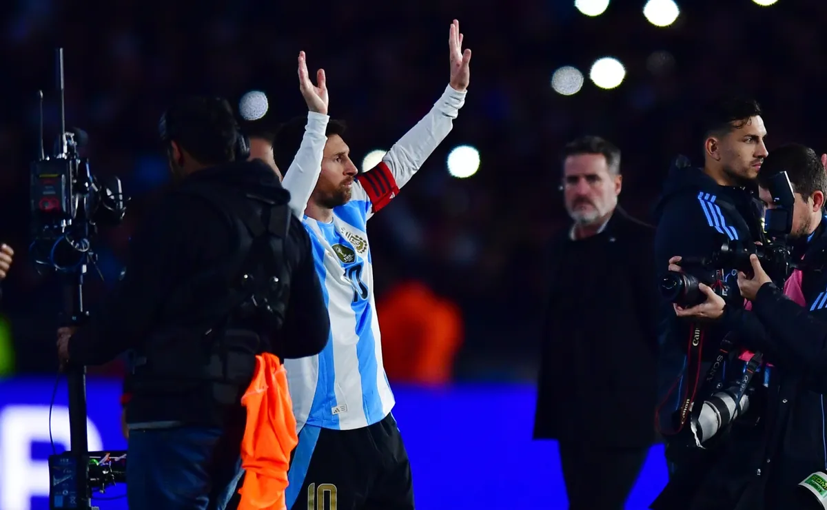 Messi se despedirá de la Selección en el Monumental.