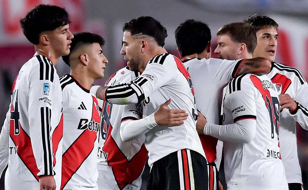 River posee 27 futbolistas en su plantel profesional.