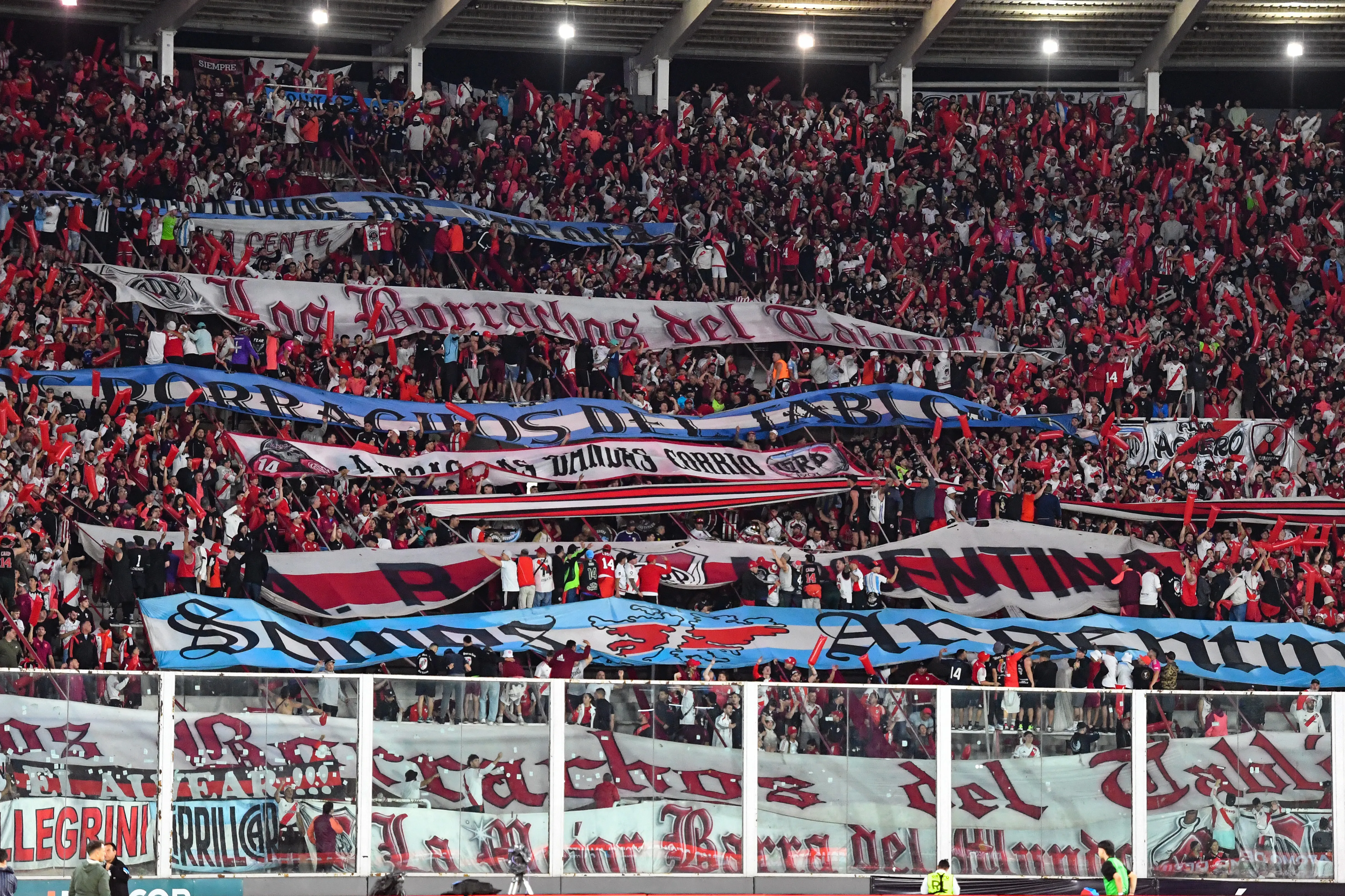 River podría tener hinchas visitantes en el Kempes contra Belgrano.